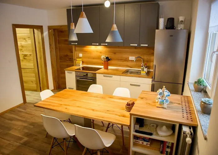 Apartments Laznica