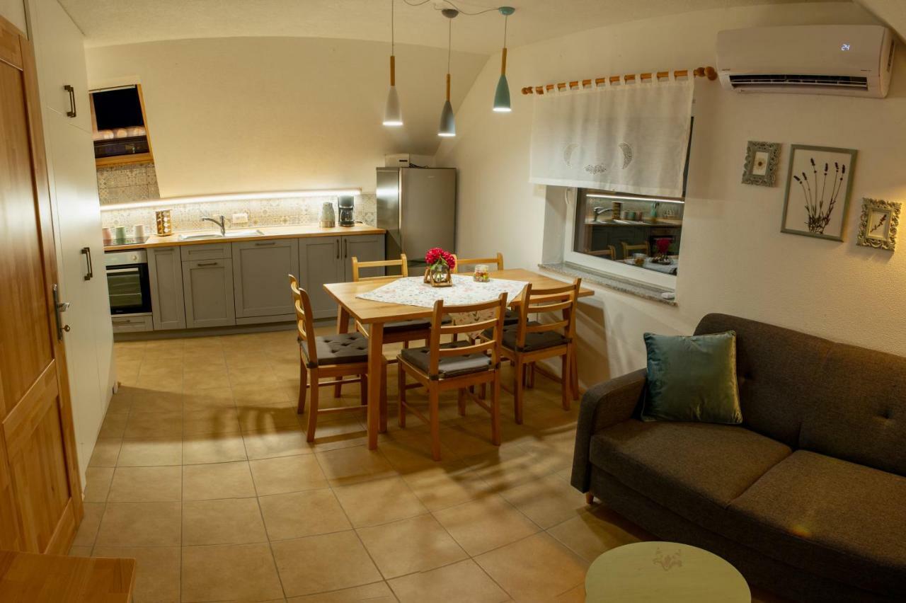 Laznica Apartment *